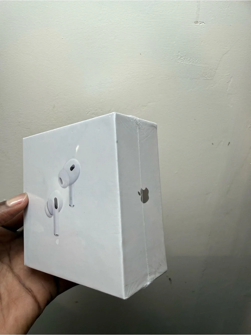 Apple AirPods Pro (White) Wireless Noise-Cancelling Earbuds